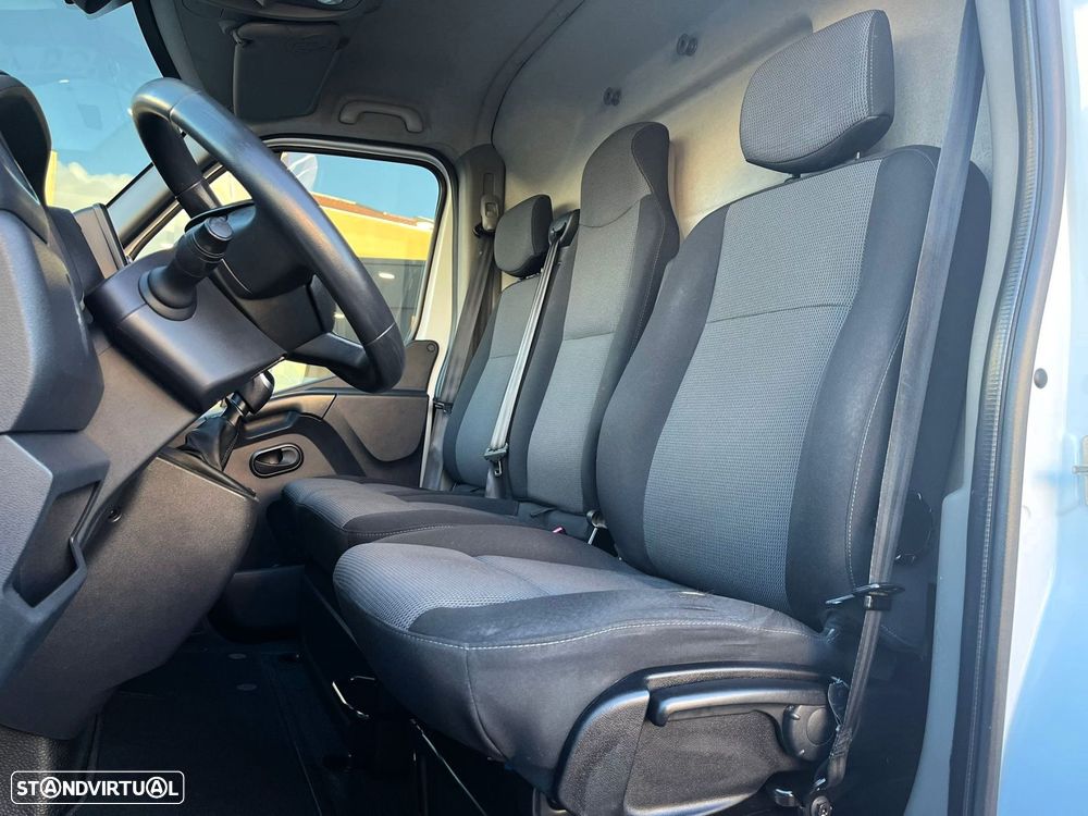 Renault Master 2.3 dCi L2H2 - 75Mil km - 31
