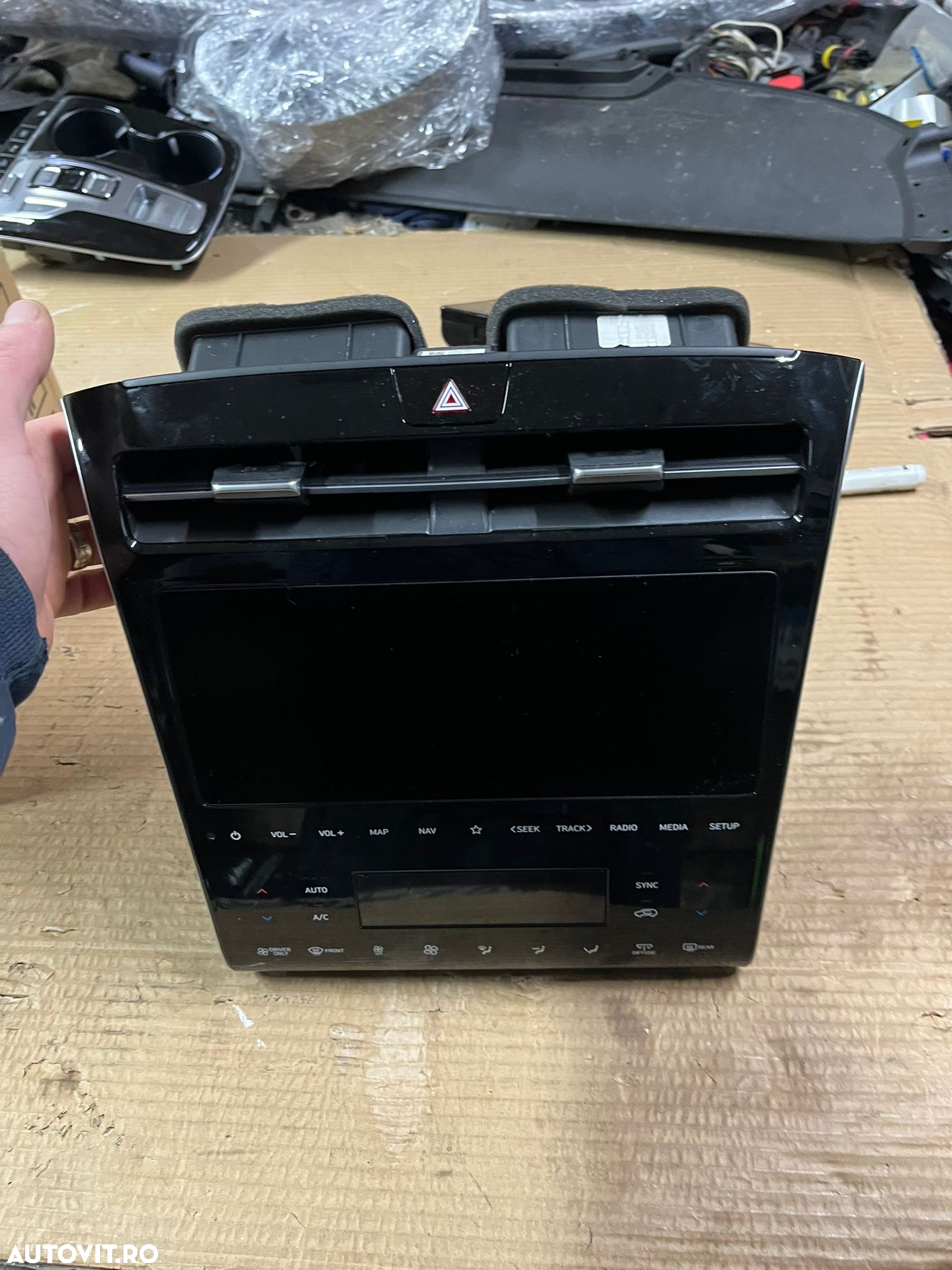 Monitor, navigatie, touchscreen HYUNDAY TUCSON NX4 an 2023 facelift - 3