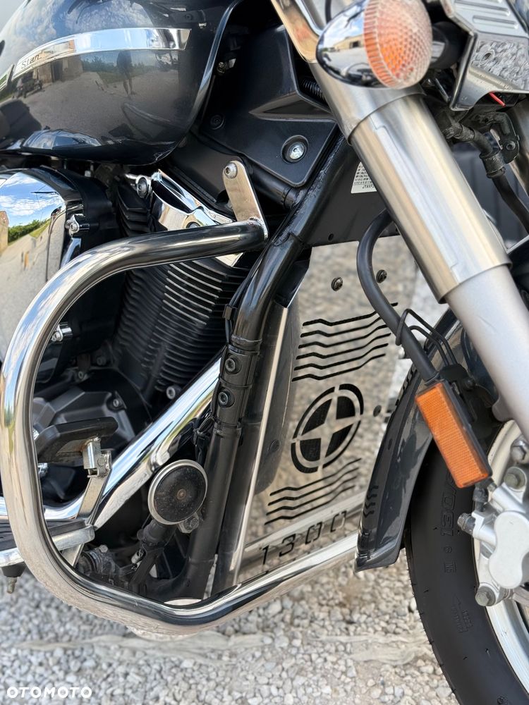 Yamaha XVS - 16