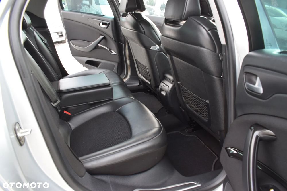 Citroën C5 HDi 135 Automatik Exclusive - 9