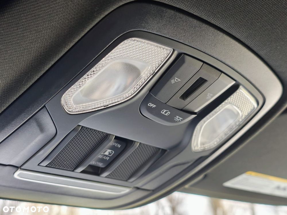 RAM 1500 5.7 Crew Cab Bighorn - 16