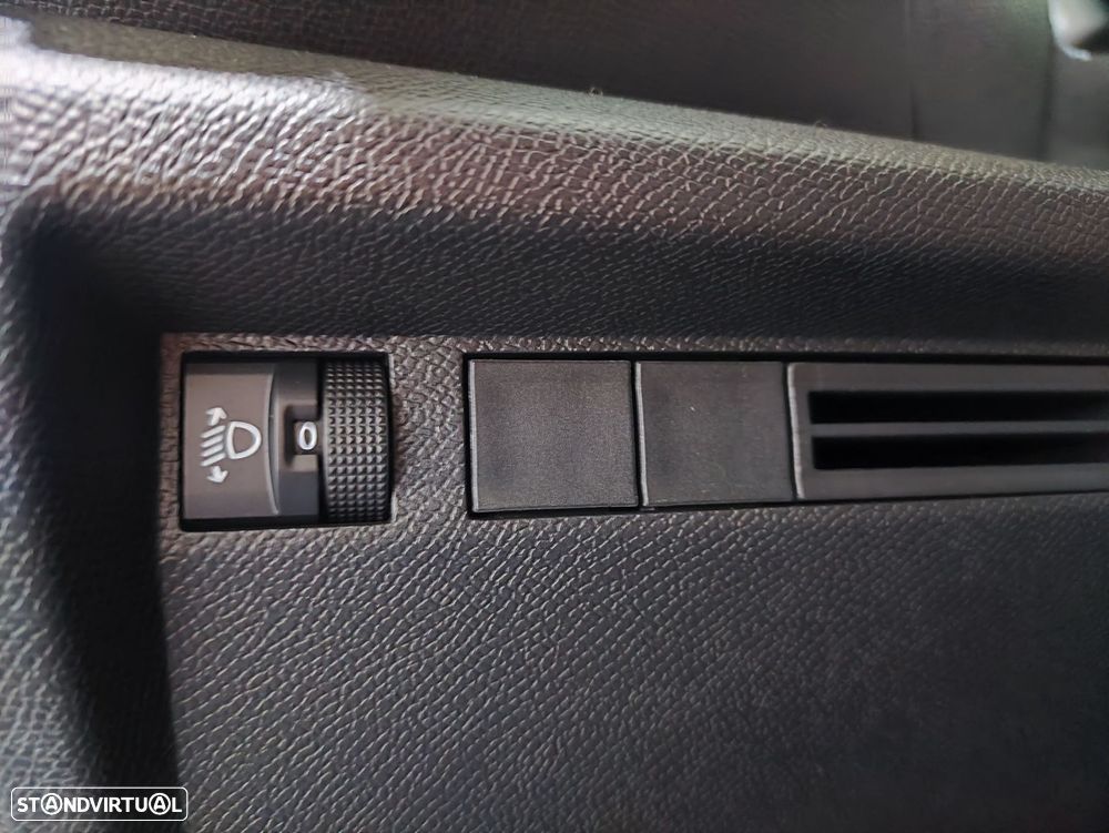 Citroën C4 1.2 PureTech Plus - 9