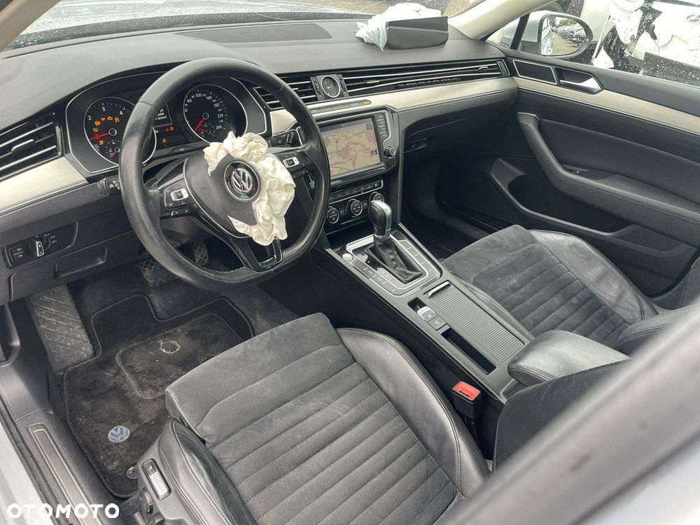 Volkswagen Passat - 6