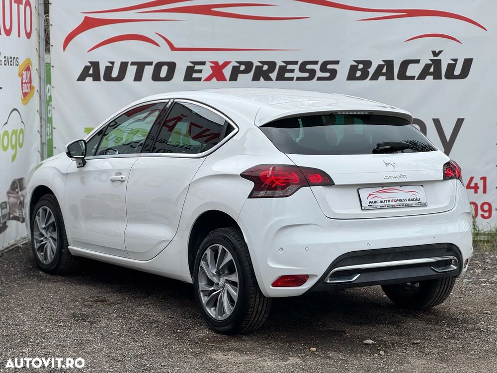 Citroën DS4 1.6 e-HDI Airdream BMP6 Chic - 3