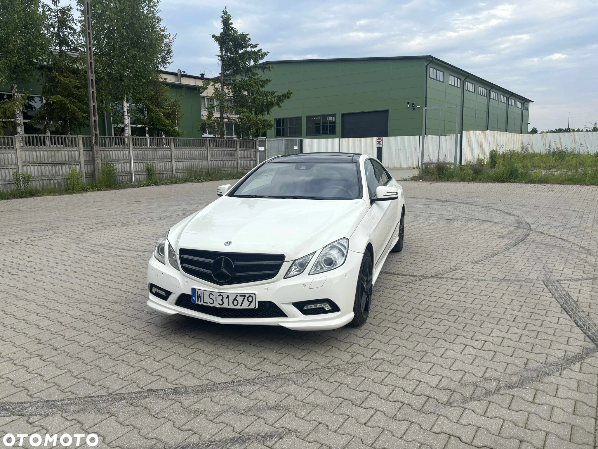 Mercedes-Benz Klasa E 350 CDI BlueEff - 2