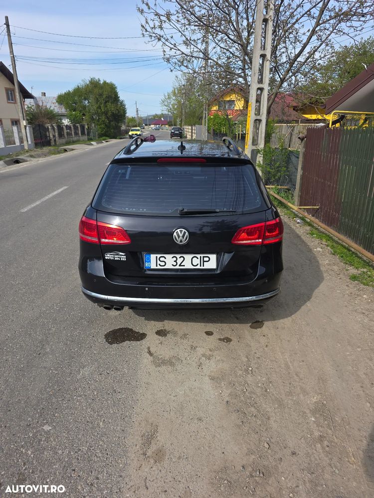 Volkswagen Passat 2.0 TDI 4Motion BlueMotion Technology Highline - 8