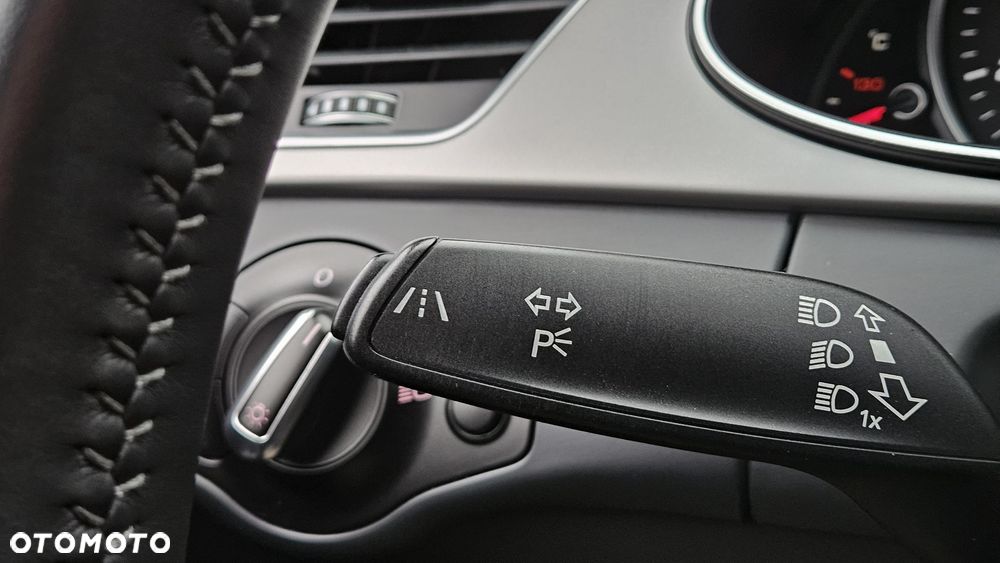 Audi A4 Avant 2.0 TFSI multitronic S line Sportpaket - 34