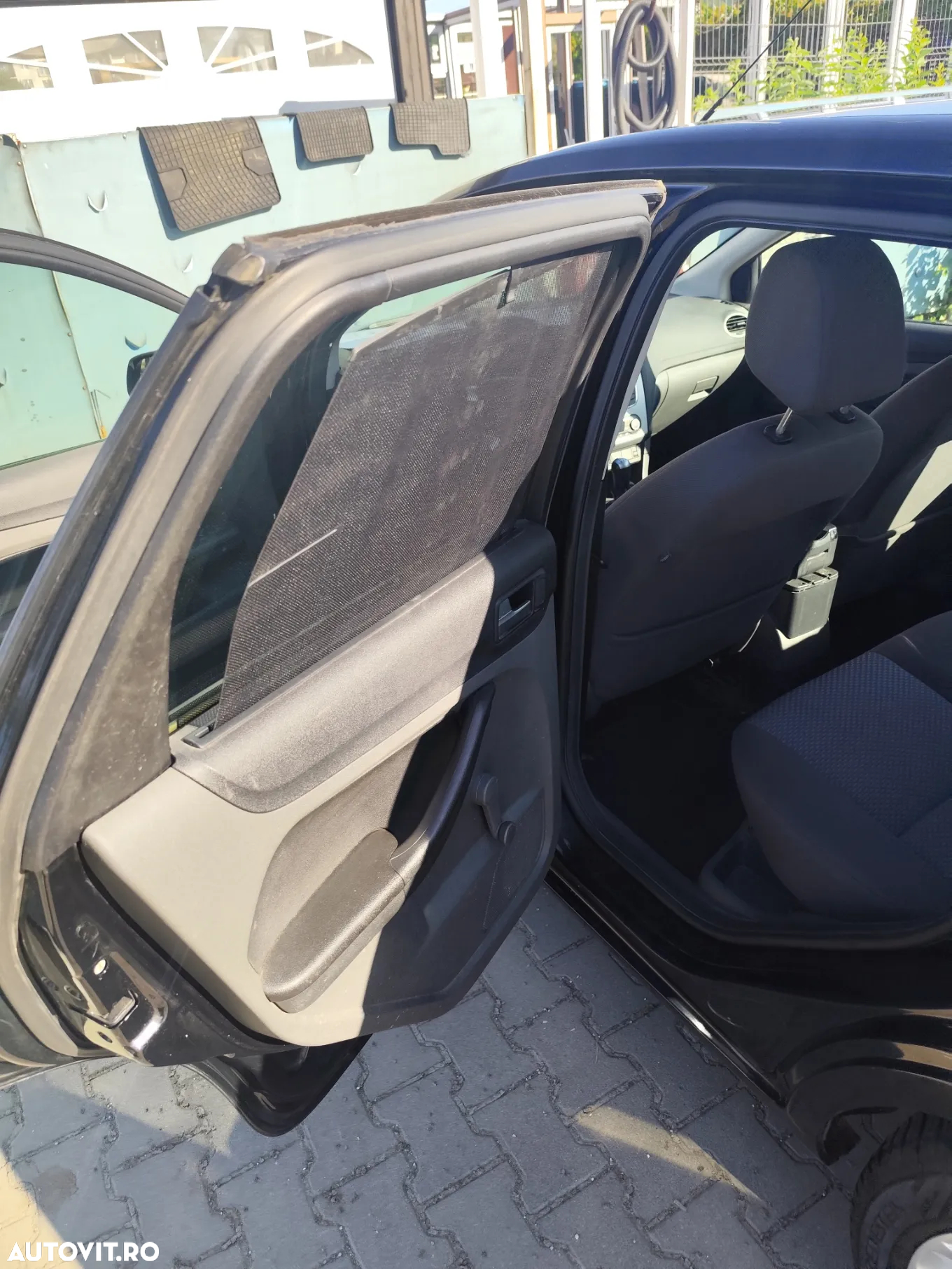 Ford Focus 1.6 16V Ambiente - 9