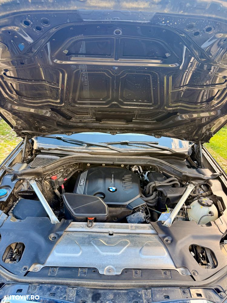 BMW X3 xDrive20d AT xLine - 12