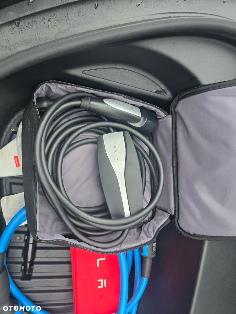Tesla Model 3 Long Range AWD - 16