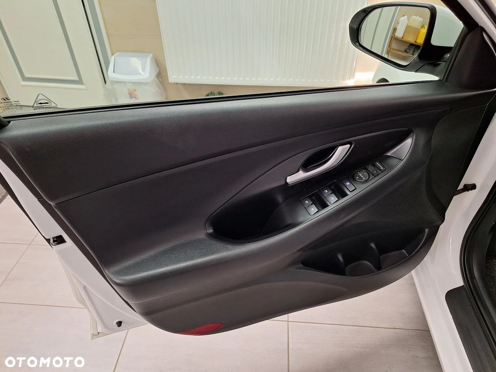 Hyundai i30 1.4 T-GDI Premiere Luxury - 20