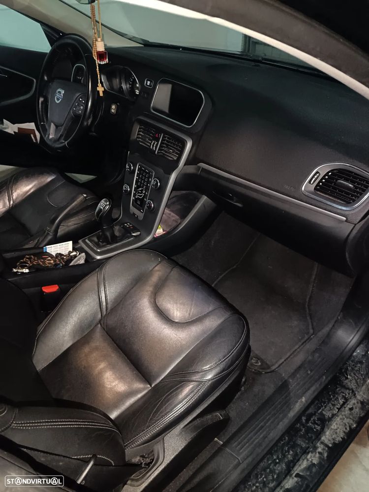 Volvo V40 1.6 D2 Momentum Eco - 7