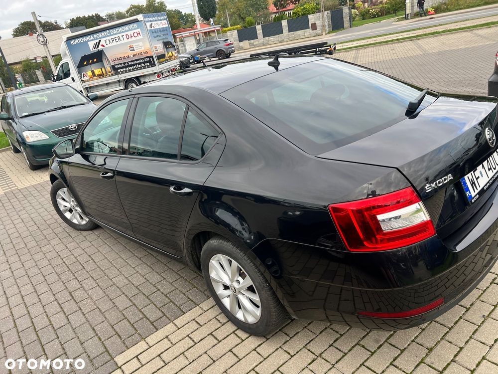 Skoda Octavia 1.6 TDI Ambition DSG - 13