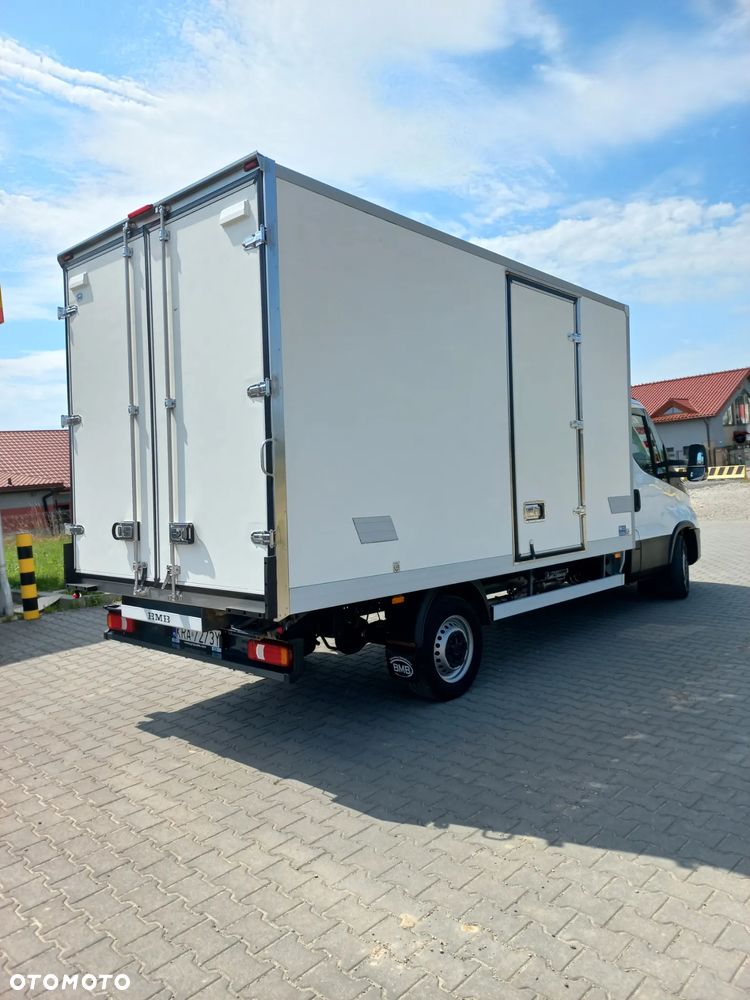 Iveco Daily 35S16  3.0 160KM  kontener - 6