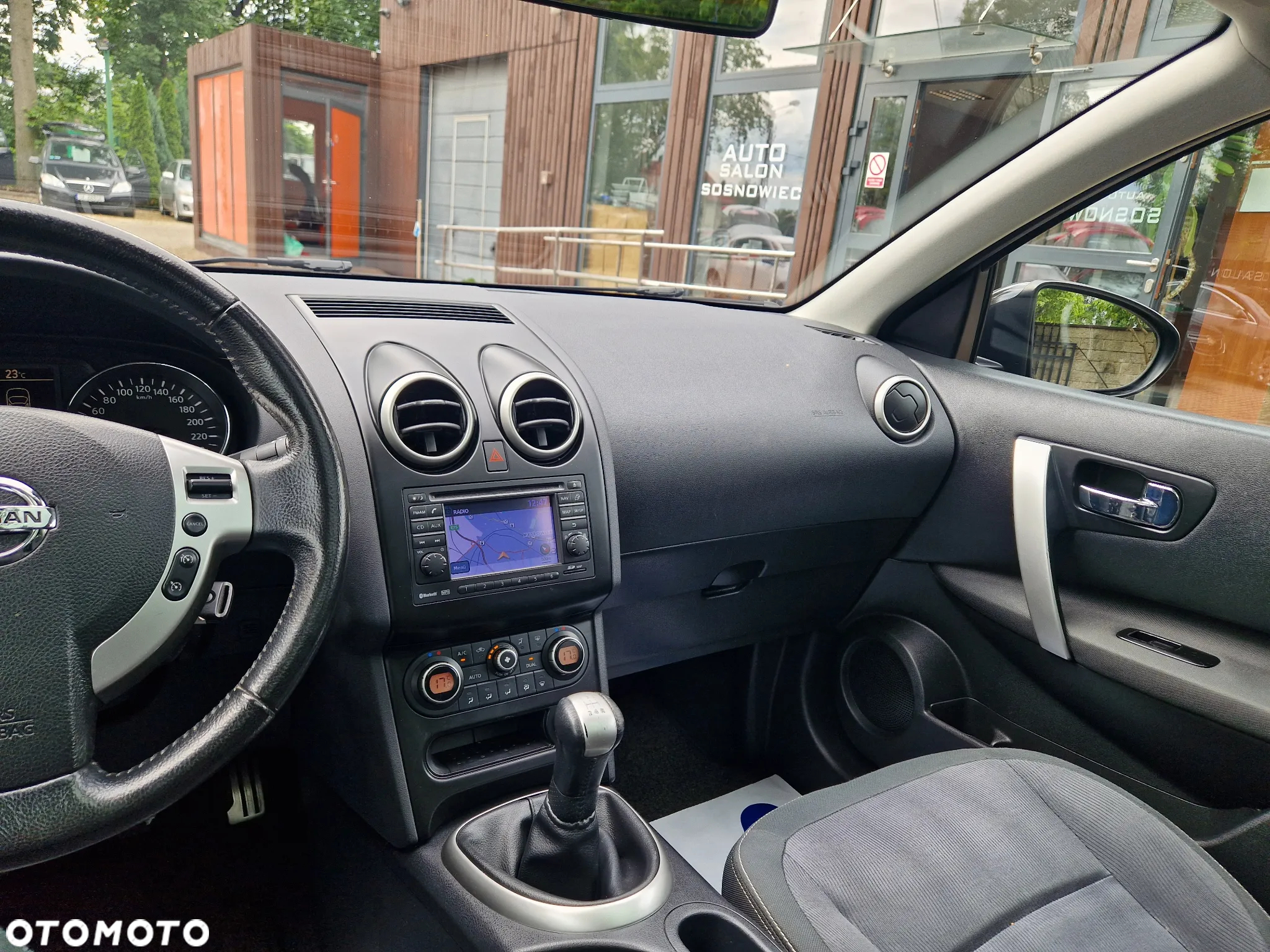 Nissan Qashqai 1.6 visia - 6