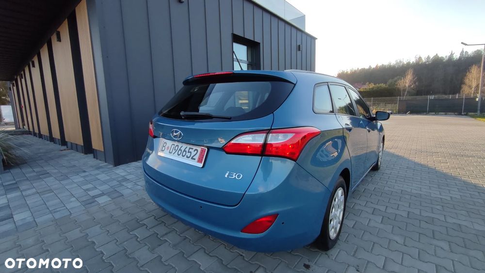 Hyundai i30 1.4 CRDi Trend - 38