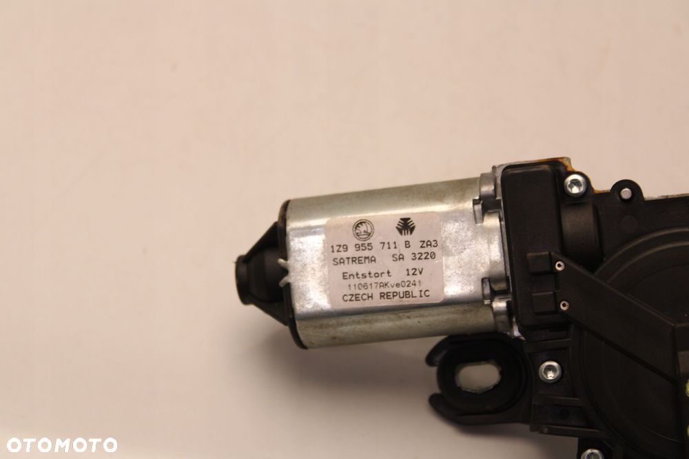 skoda octavia ii lift 08r- silniczek mechanizm wycieraczki tył 1z9955711 - 2