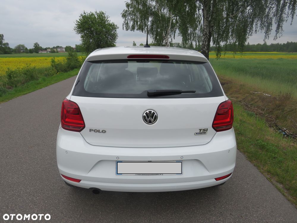 Volkswagen Polo 1.2 TSI MATCH - 11