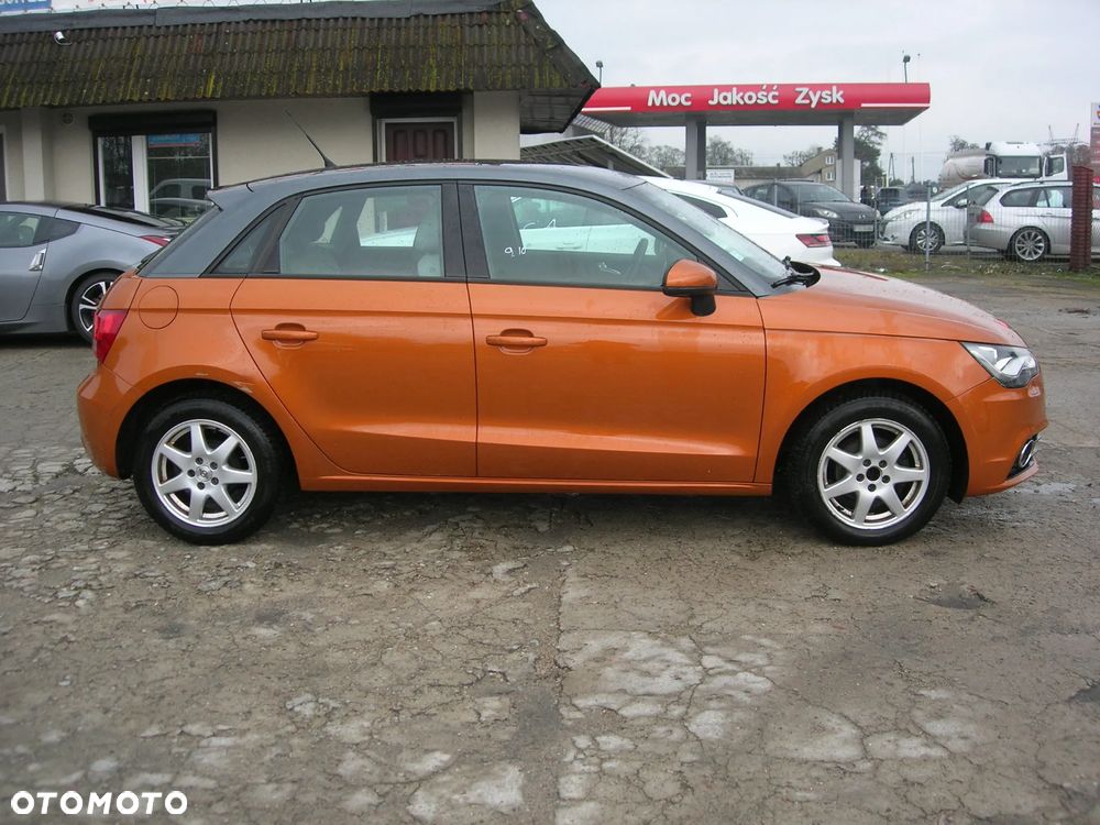 Audi A1 Sportback 1.6 TDI Ambition - 2