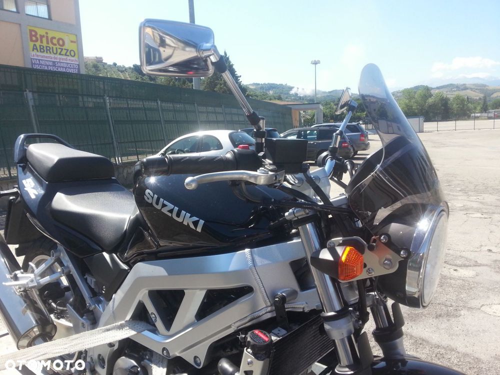 Suzuki SV - 20