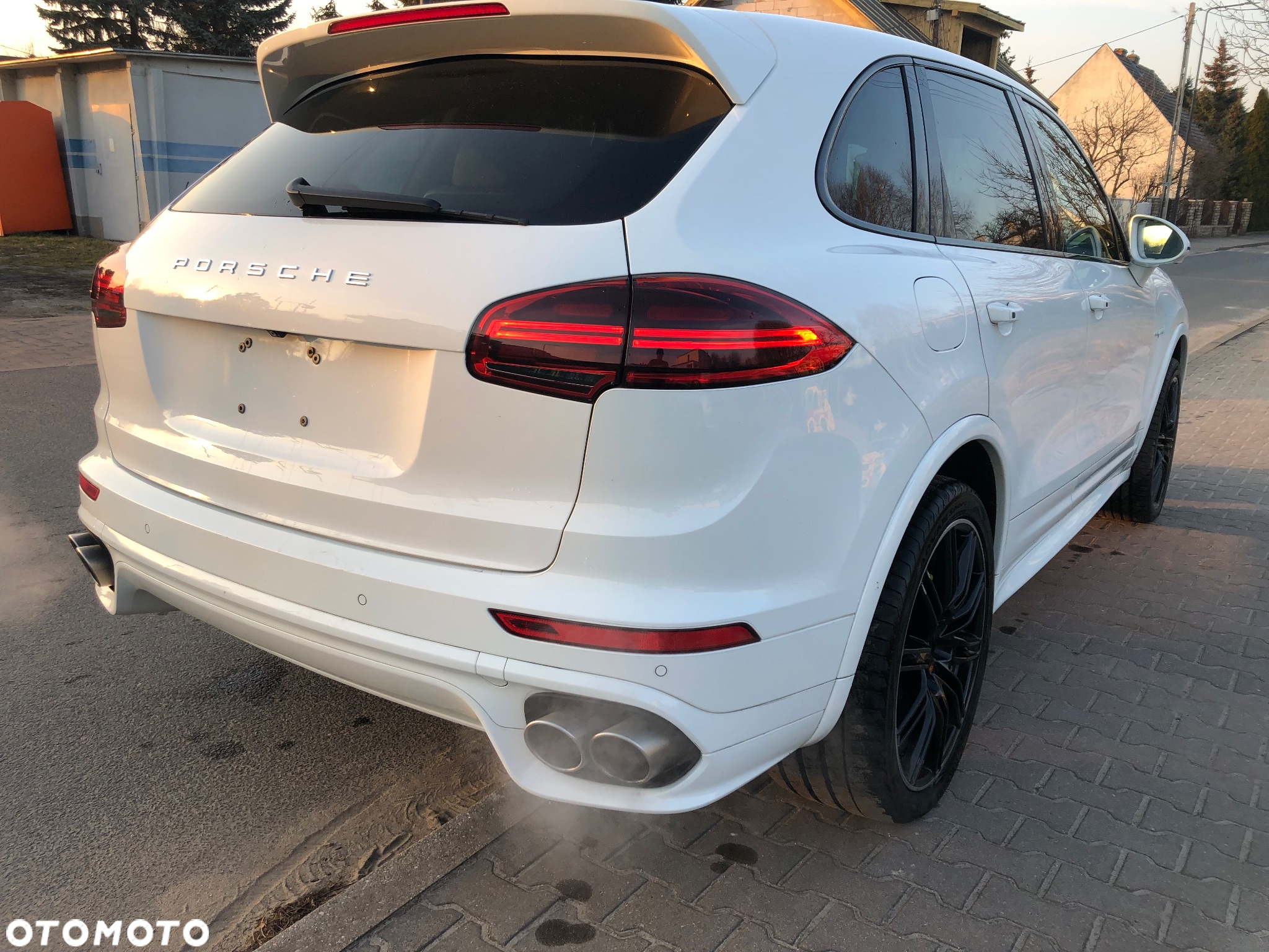 Porsche Cayenne S e-Hybrid - 11