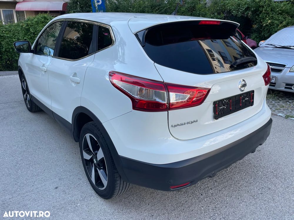 Nissan Qashqai 1.5 DCI TEKNA - 4
