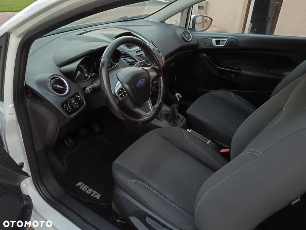 Ford Fiesta 1.25 Trend Edition - 10