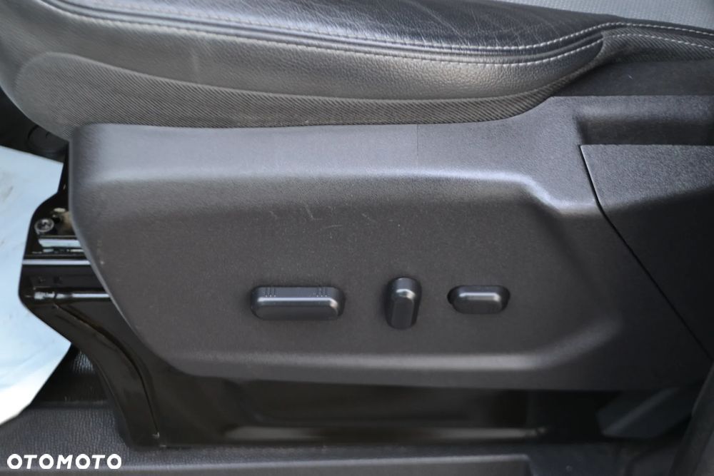 Ford TRANSIT CUSTOM SPORT - 33