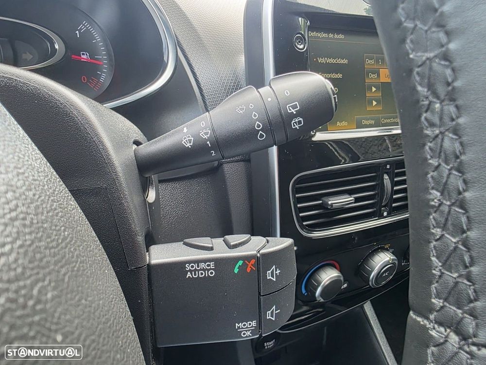 Renault Clio Sport Tourer 0.9 TCe Limited - 18