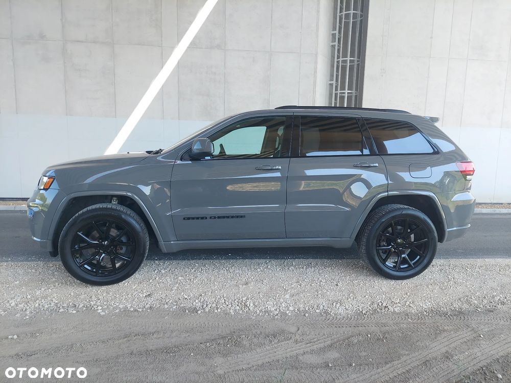 Jeep Grand Cherokee - 3