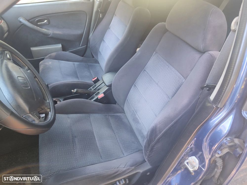 Honda Civic 1.5i Profile - 3