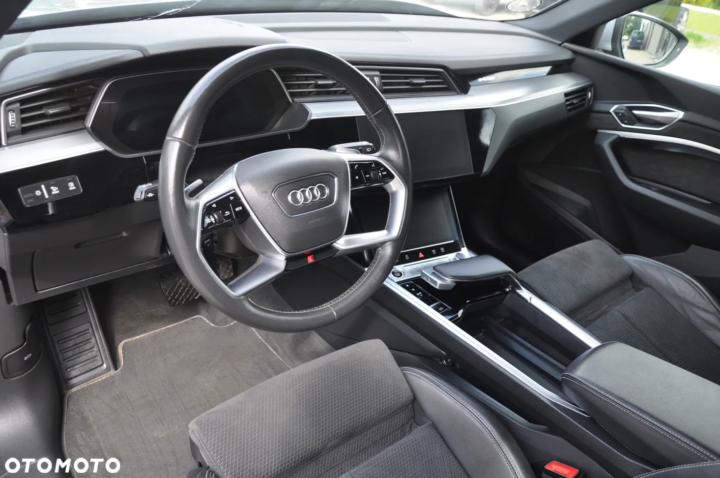 Audi e-tron 50 Quattro S Line - 14