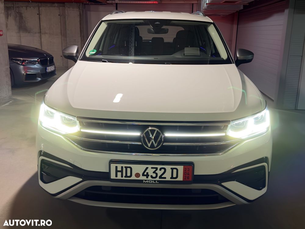 Volkswagen Tiguan 2.0 TDI SCR 4MOTION DSG Elegance - 12