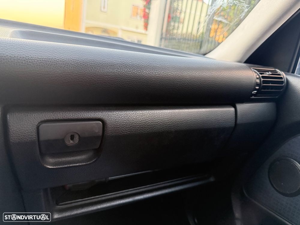 BMW 318 tds Compact Exclusive - 10