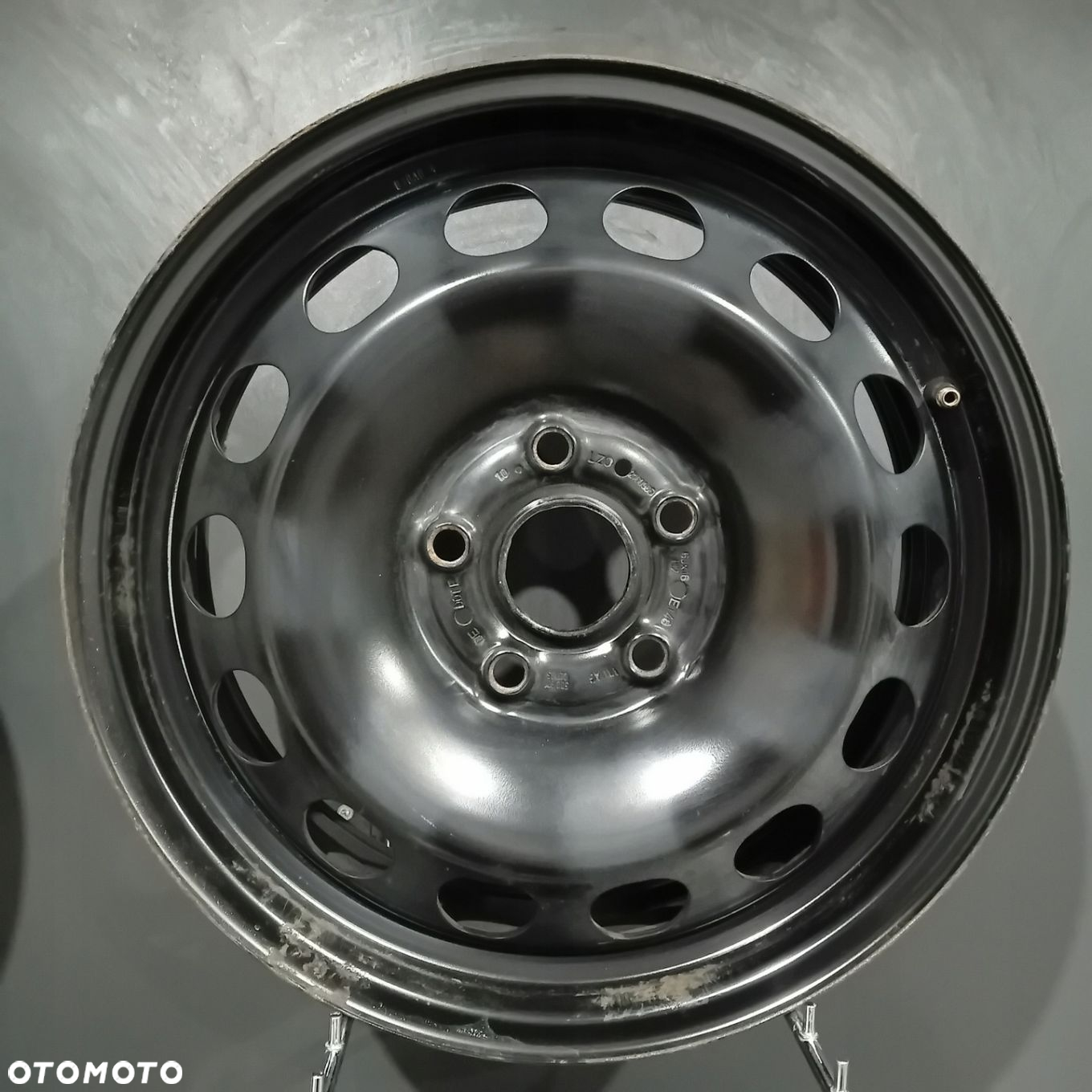 Felgi 16 5x112 VW Golf V VI VII, Audi A3 8P, Seat Leon III II F12374-41 - 5