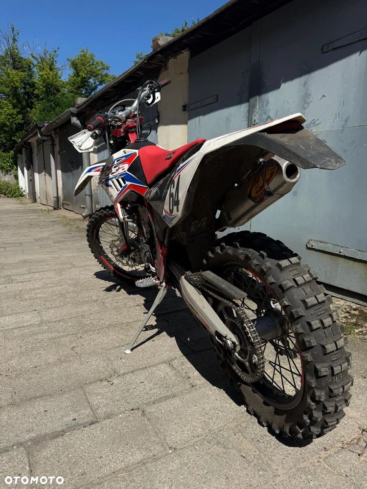 Beta RR - 4