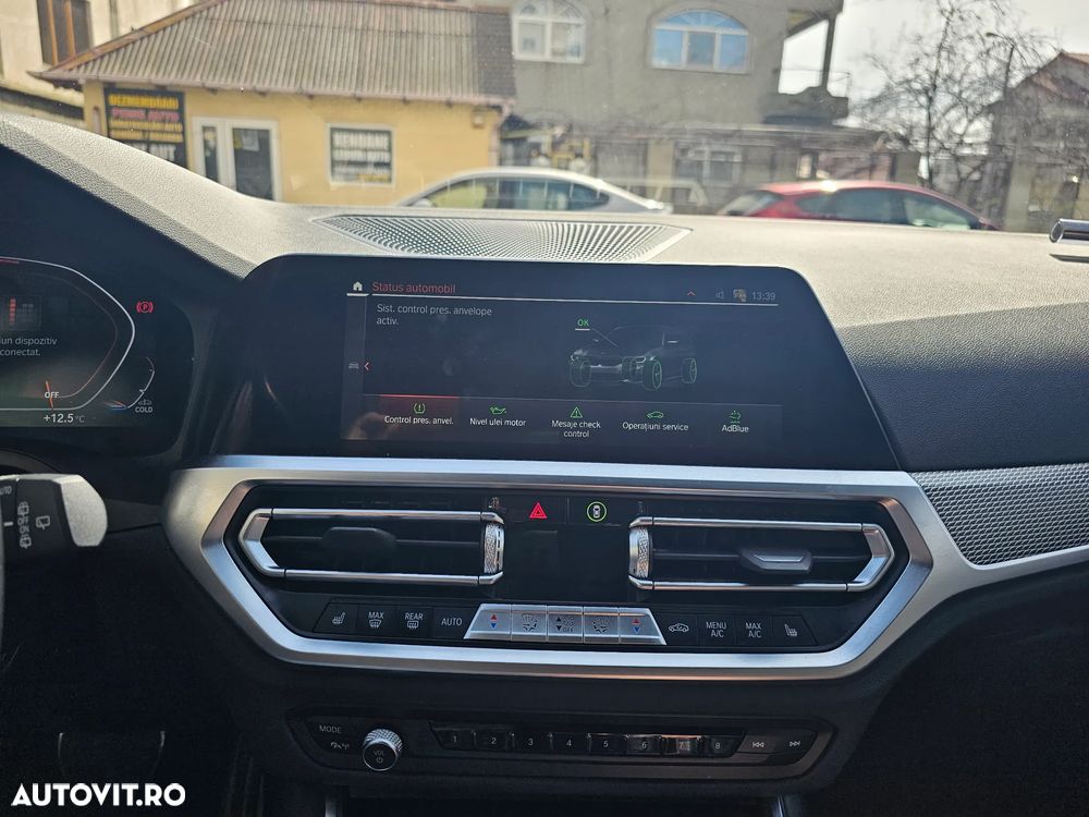 BMW Seria 3 320d xDrive Aut. Edition M Sport Shadow - 23