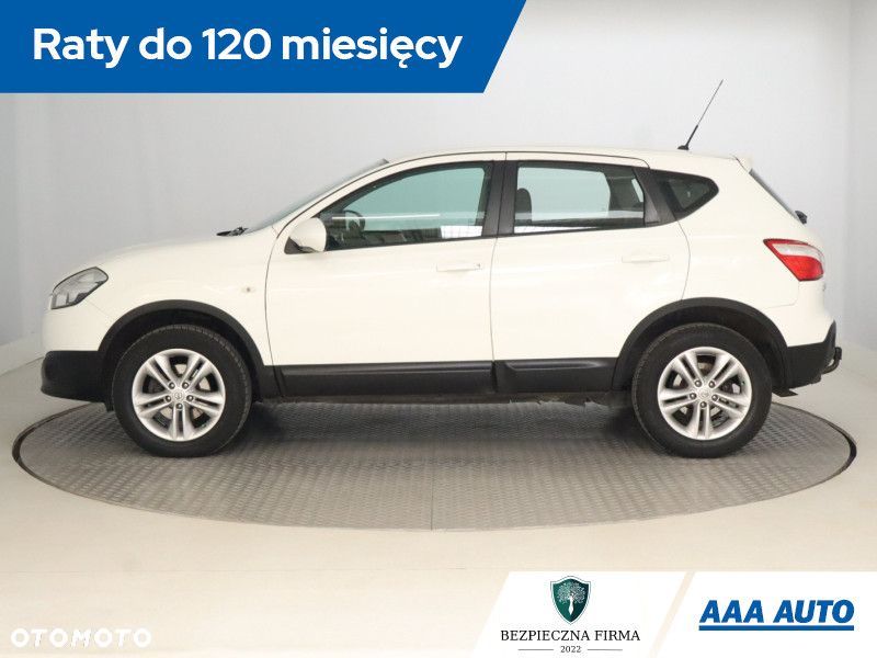 Nissan Qashqai - 4