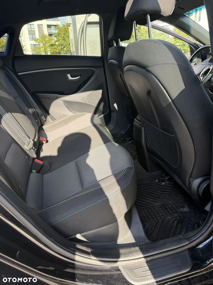 Hyundai i30 1.4 Trend - 11