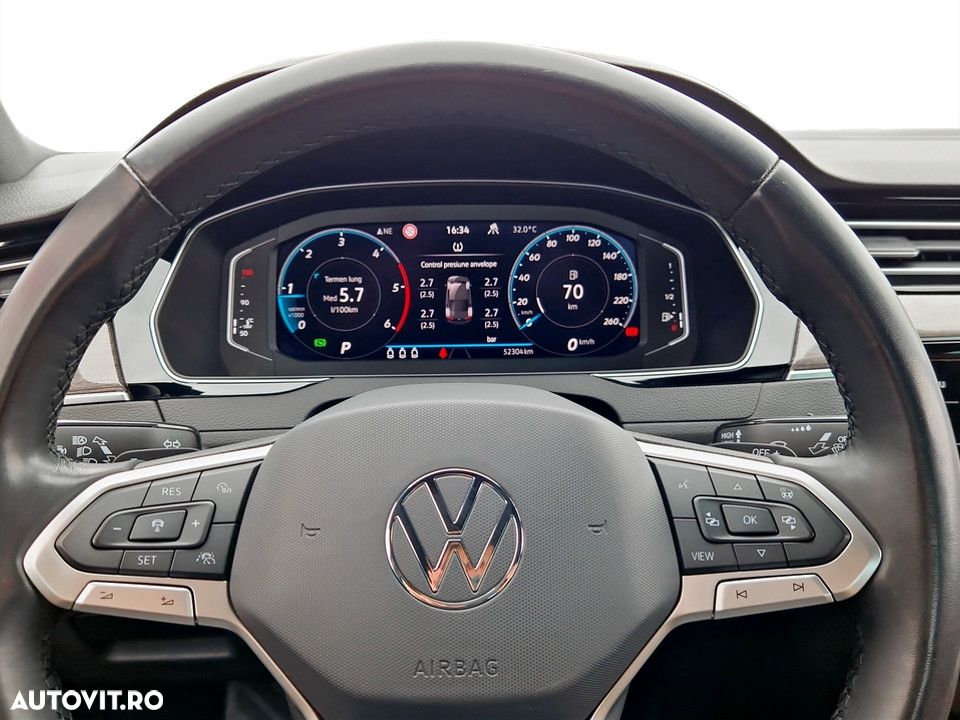 Volkswagen Passat 2.0 TDI DSG Highline - 20