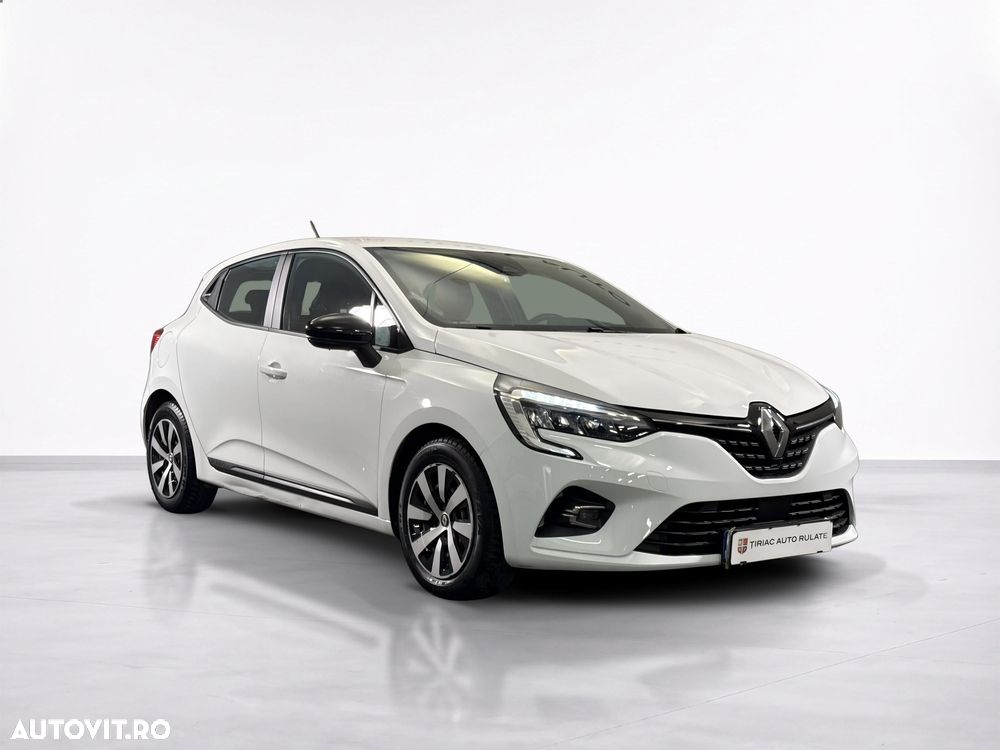 Renault Clio - 8