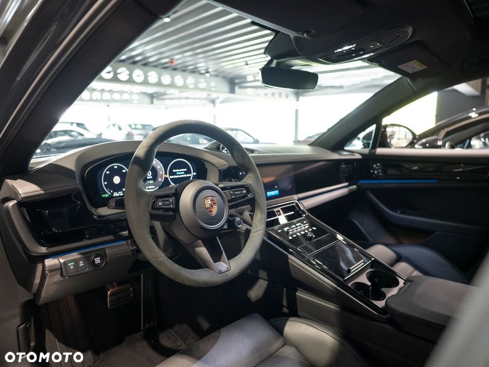 Porsche Panamera 4S E-Hybrid - 18