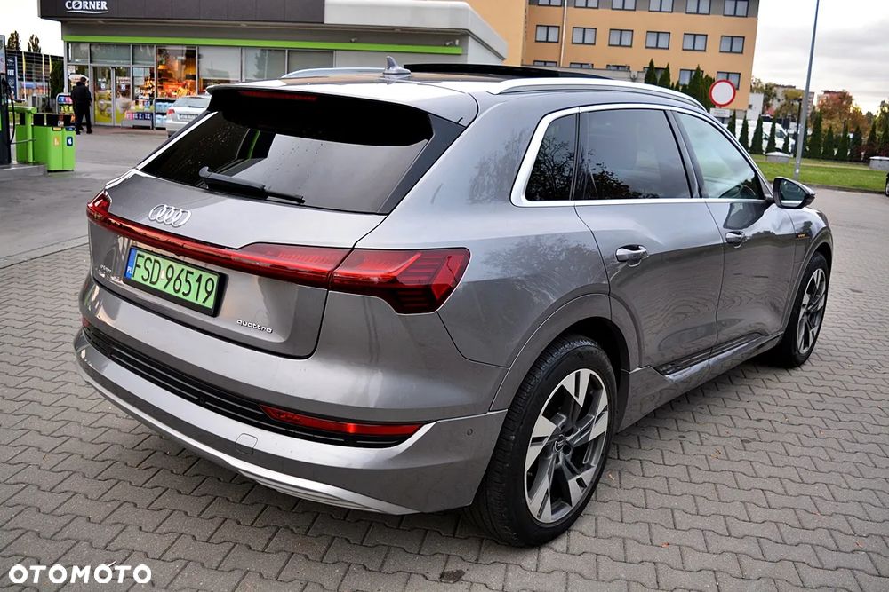 Audi E-Tron 2021 photo 3