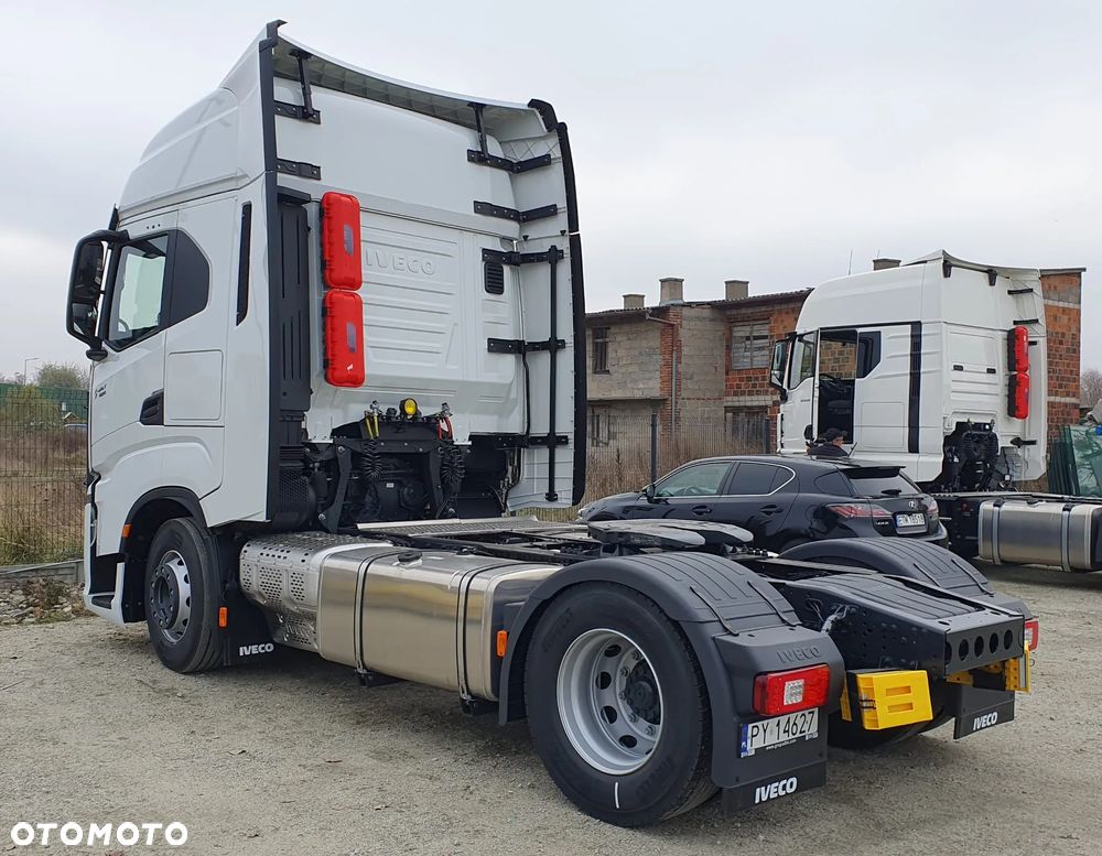 Iveco S-WAY 490 - 5