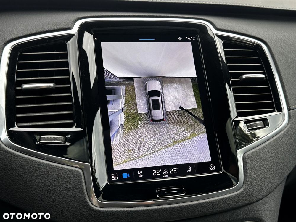 Volvo XC 90 - 30