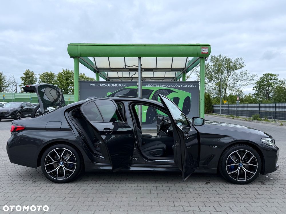 BMW Seria 5 530e M Sport sport - 15