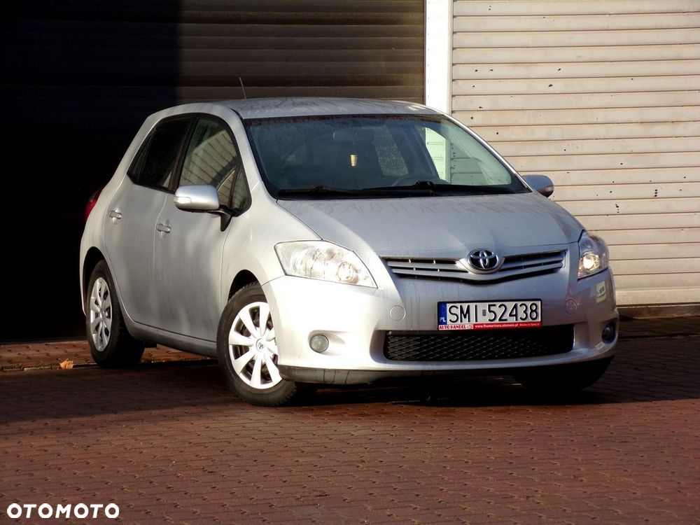 Toyota Auris - 3