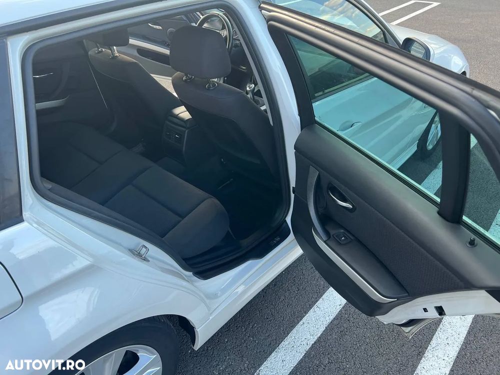 BMW Seria 3 318d - 20