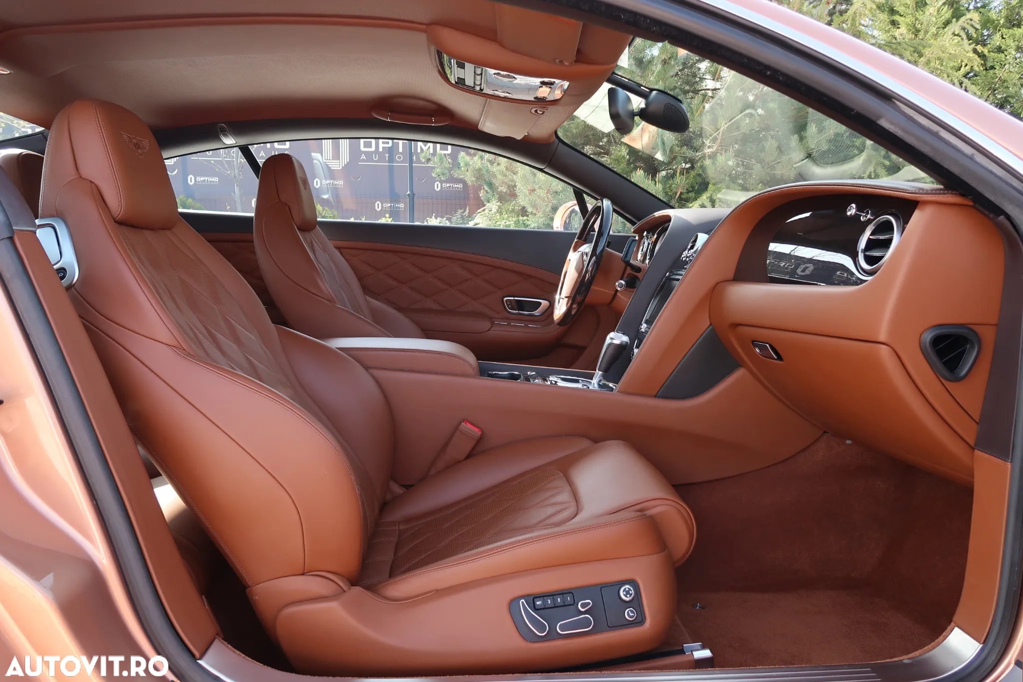 Bentley Continental GT V8 - 12