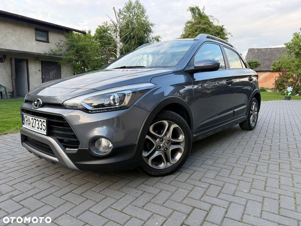 Hyundai i20 1.4 Premium - 1